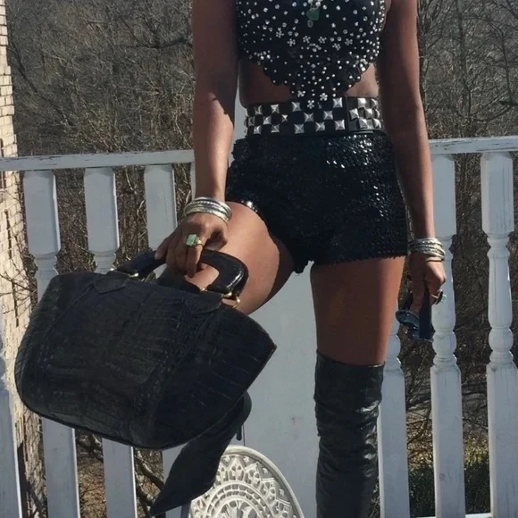 New Huge 14k gold 5 strand 10mm cultured pearl & 101.76 carat Emerald bracelet - Picture 11 of 12